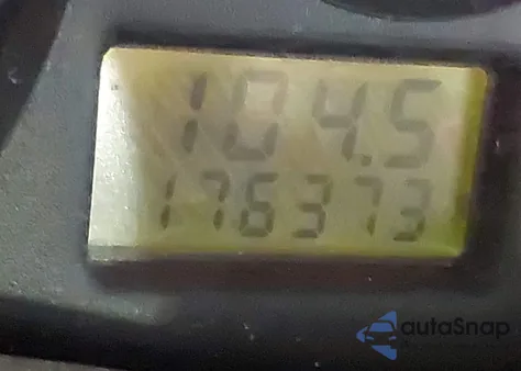 2000 Ford Focus Lx из США, поврежденный, VIN 1FAFP33P9YW265353